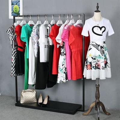 言语天堂沐沐服饰 0.5-1.2折女装品牌折扣批发，引领服装批发新潮流